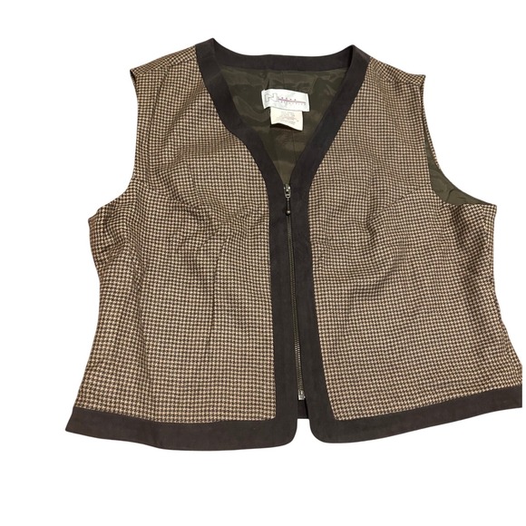 Nygard Collection Jackets & Blazers - Vintage Nygard ladies lambs wool houndstooth vest zip boho folk heritage preppy‎